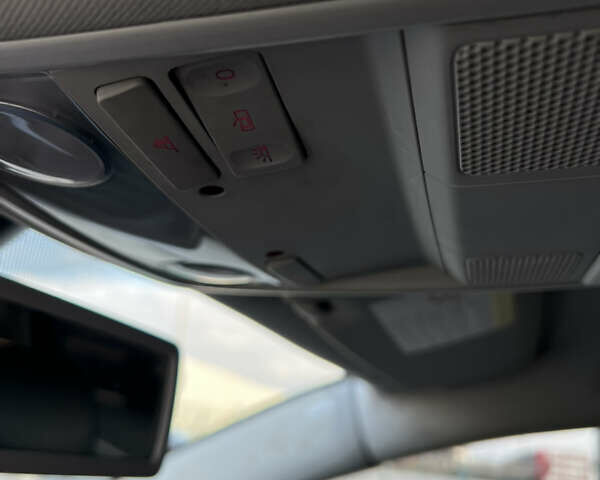 Серый Фольксваген Пассат, объемом двигателя 1.39 л и пробегом 251 тыс. км за 5800 $, фото 34 на Automoto.ua