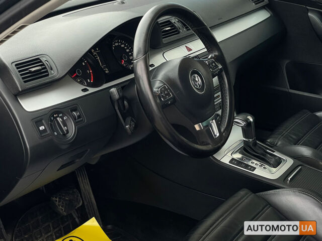 Сірий Фольксваген Пассат, об'ємом двигуна 1.4 л та пробігом 203 тис. км за 7200 $, фото 12 на Automoto.ua