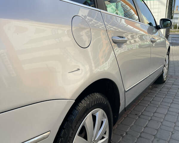 Сірий Фольксваген Пассат, об'ємом двигуна 1.97 л та пробігом 283 тис. км за 7000 $, фото 7 на Automoto.ua