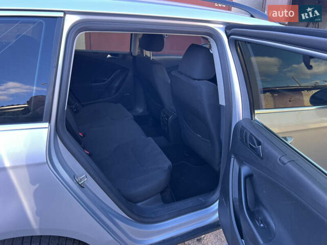 Серый Фольксваген Пассат, объемом двигателя 1.97 л и пробегом 257 тыс. км за 7699 $, фото 30 на Automoto.ua