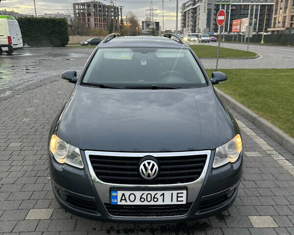 Серый Фольксваген Пассат, объемом двигателя 1.97 л и пробегом 258 тыс. км за 6500 $, фото 2 на Automoto.ua