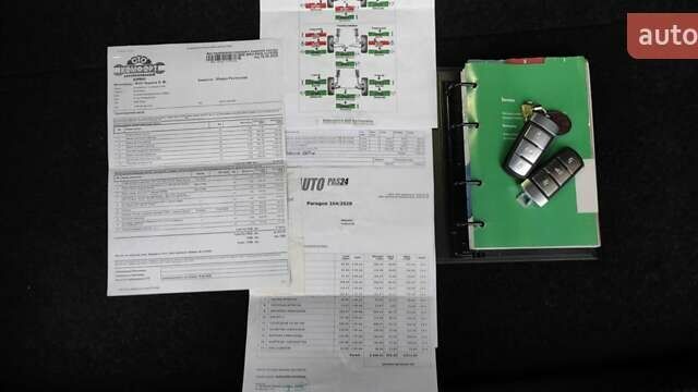 Серый Фольксваген Пассат, объемом двигателя 1.6 л и пробегом 262 тыс. км за 7000 $, фото 70 на Automoto.ua