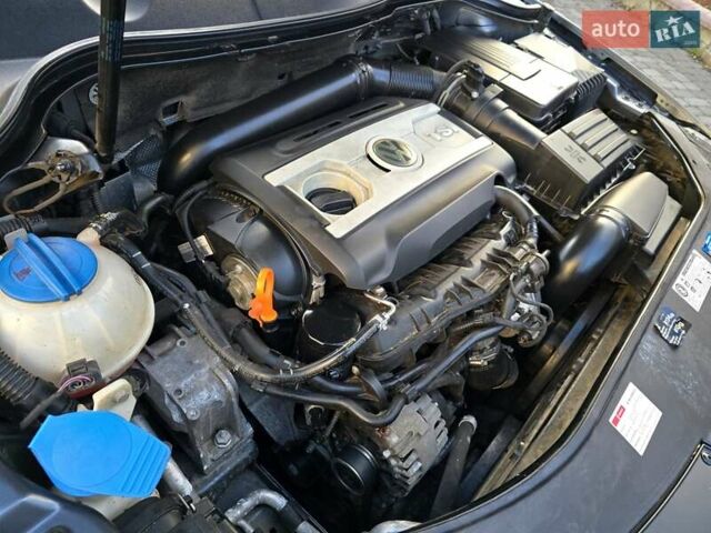 Сірий Фольксваген Пассат, об'ємом двигуна 1.8 л та пробігом 212 тис. км за 7500 $, фото 174 на Automoto.ua