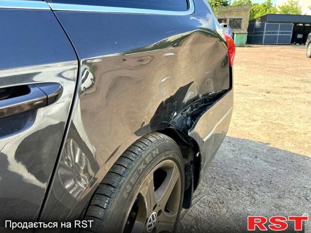 Серый Фольксваген Пассат, объемом двигателя 2 л и пробегом 277 тыс. км за 5500 $, фото 8 на Automoto.ua