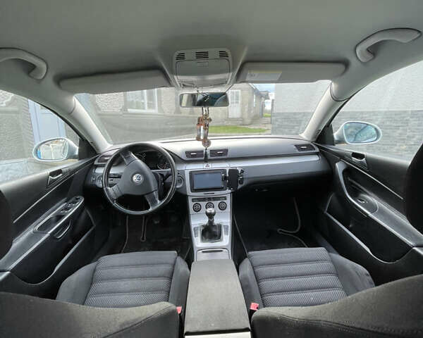 Серый Фольксваген Пассат, объемом двигателя 2 л и пробегом 273 тыс. км за 7300 $, фото 11 на Automoto.ua