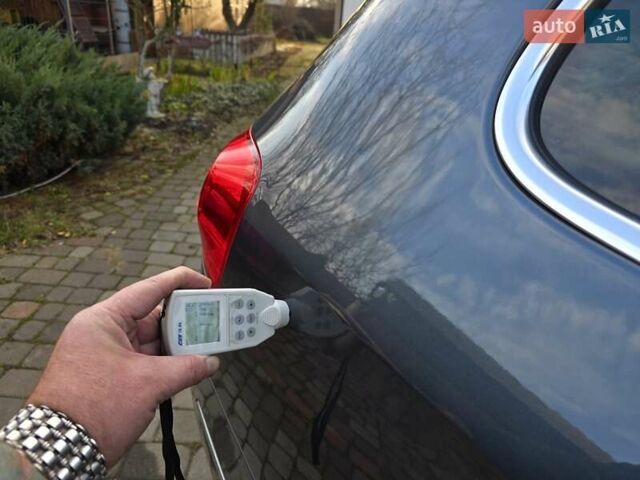 Сірий Фольксваген Пассат, об'ємом двигуна 1.8 л та пробігом 212 тис. км за 7500 $, фото 41 на Automoto.ua