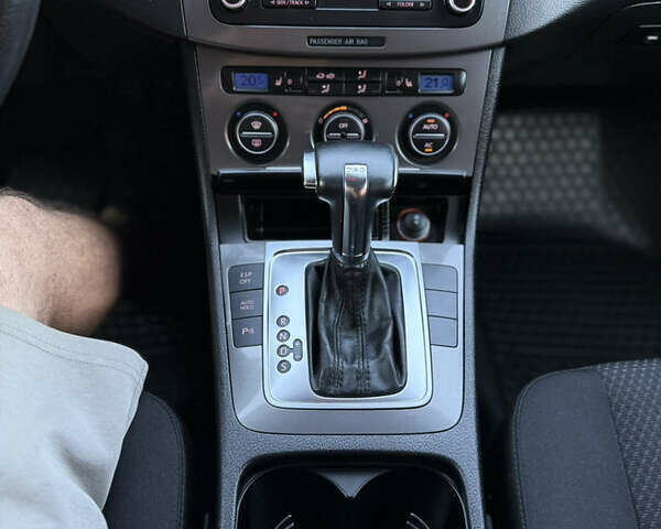 Серый Фольксваген Пассат, объемом двигателя 1.4 л и пробегом 211 тыс. км за 6750 $, фото 63 на Automoto.ua