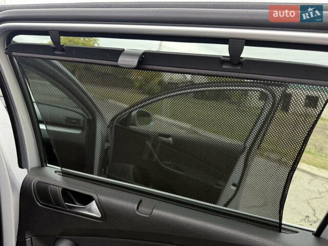 Серый Фольксваген Пассат, объемом двигателя 1.4 л и пробегом 225 тыс. км за 6850 $, фото 16 на Automoto.ua