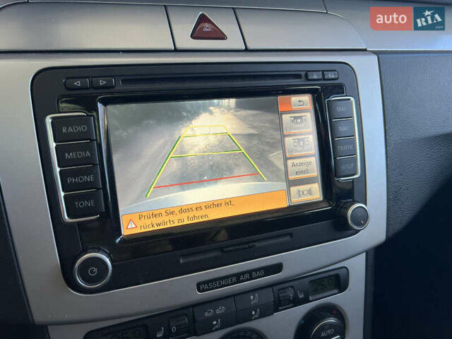 Серый Фольксваген Пассат, объемом двигателя 1.97 л и пробегом 257 тыс. км за 7699 $, фото 18 на Automoto.ua