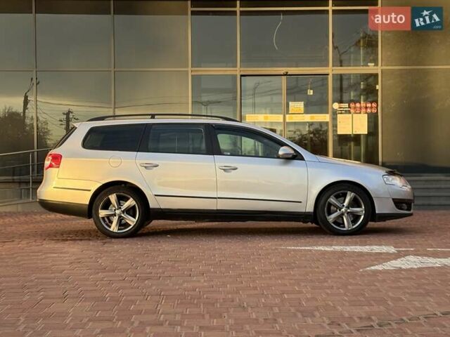Фольксваген Пассат 2009 в Одессе на Automoto.ua Серый Фольксваген Пассат, объемом двигателя 2 л и пробегом 279 тыс. км за 6200 $, фото 13 на Automoto.ua