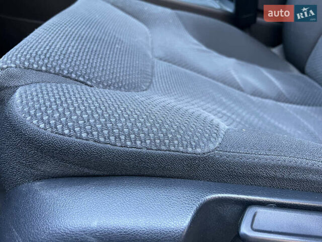 Серый Фольксваген Пассат, объемом двигателя 1.97 л и пробегом 257 тыс. км за 7699 $, фото 10 на Automoto.ua