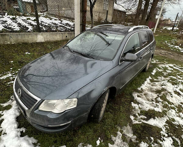 Сірий Фольксваген Пассат, об'ємом двигуна 1.6 л та пробігом 347 тис. км за 6200 $, фото 1 на Automoto.ua