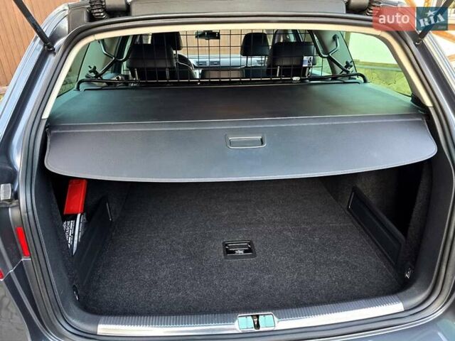 Сірий Фольксваген Пассат, об'ємом двигуна 1.8 л та пробігом 212 тис. км за 7500 $, фото 146 на Automoto.ua