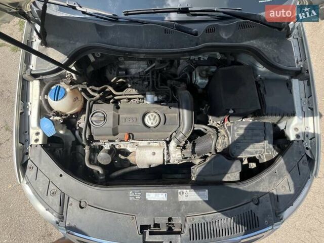 Сірий Фольксваген Пассат, об'ємом двигуна 1.39 л та пробігом 214 тис. км за 6700 $, фото 12 на Automoto.ua