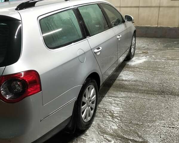 Сірий Фольксваген Пассат, об'ємом двигуна 1.97 л та пробігом 392 тис. км за 7499 $, фото 1 на Automoto.ua