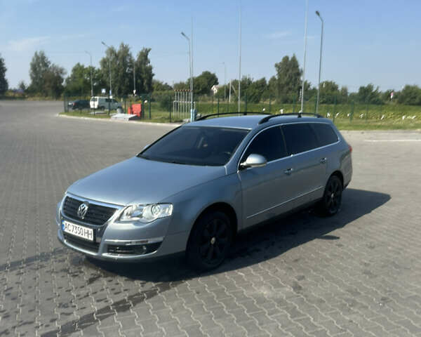 Сірий Фольксваген Пассат, об'ємом двигуна 1.4 л та пробігом 240 тис. км за 6000 $, фото 1 на Automoto.ua