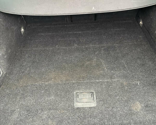 Сірий Фольксваген Пассат, об'ємом двигуна 1.97 л та пробігом 367 тис. км за 8300 $, фото 10 на Automoto.ua