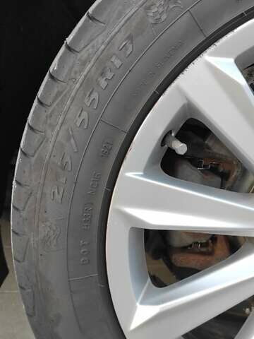 Серый Фольксваген Пассат, объемом двигателя 1.6 л и пробегом 262 тыс. км за 7000 $, фото 31 на Automoto.ua