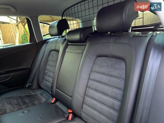 Сірий Фольксваген Пассат, об'ємом двигуна 1.8 л та пробігом 212 тис. км за 7500 $, фото 142 на Automoto.ua