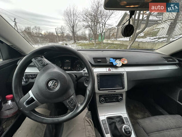 Сірий Фольксваген Пассат, об'ємом двигуна 1.6 л та пробігом 347 тис. км за 6200 $, фото 6 на Automoto.ua