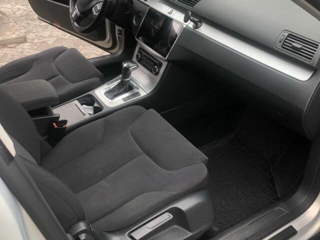 Серый Фольксваген Пассат, объемом двигателя 2 л и пробегом 285 тыс. км за 9000 $, фото 5 на Automoto.ua