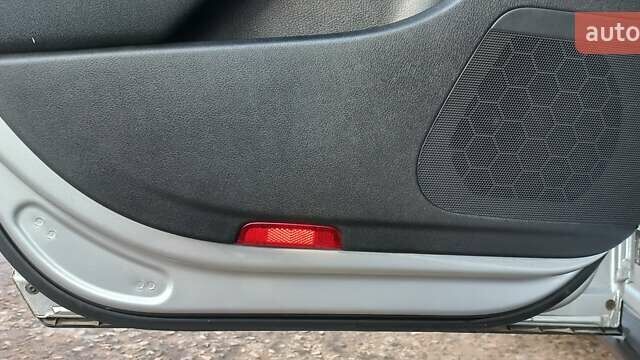 Серый Фольксваген Пассат, объемом двигателя 1.4 л и пробегом 226 тыс. км за 7800 $, фото 34 на Automoto.ua