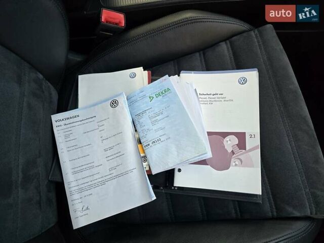 Сірий Фольксваген Пассат, об'ємом двигуна 1.8 л та пробігом 212 тис. км за 7500 $, фото 69 на Automoto.ua