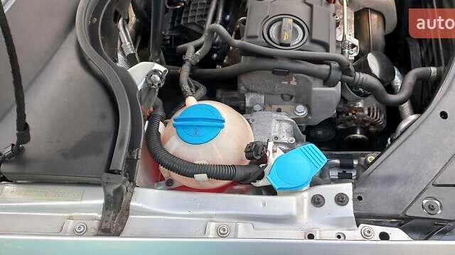 Серый Фольксваген Пассат, объемом двигателя 1.4 л и пробегом 226 тыс. км за 7800 $, фото 17 на Automoto.ua