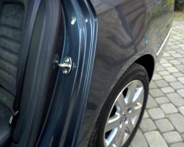 Сірий Фольксваген Пассат, об'ємом двигуна 1.8 л та пробігом 212 тис. км за 7500 $, фото 143 на Automoto.ua