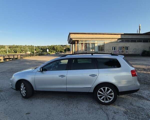 Сірий Фольксваген Пассат, об'ємом двигуна 1.8 л та пробігом 265 тис. км за 6500 $, фото 4 на Automoto.ua