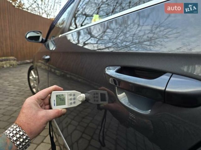 Сірий Фольксваген Пассат, об'ємом двигуна 1.8 л та пробігом 212 тис. км за 7500 $, фото 51 на Automoto.ua