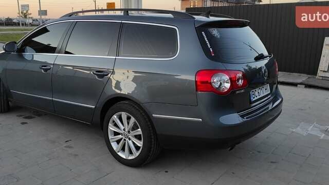 Серый Фольксваген Пассат, объемом двигателя 1.6 л и пробегом 262 тыс. км за 7000 $, фото 16 на Automoto.ua