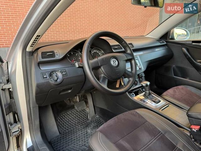 Фольксваген Пассат 2009 в Одессе на Automoto.ua Серый Фольксваген Пассат, объемом двигателя 2 л и пробегом 279 тыс. км за 6200 $, фото 28 на Automoto.ua