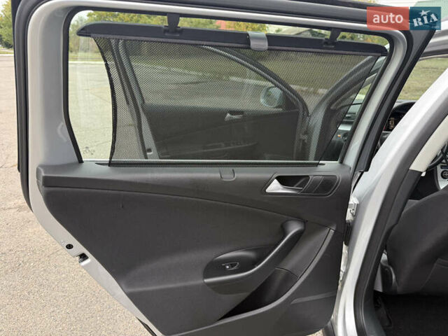 Серый Фольксваген Пассат, объемом двигателя 1.4 л и пробегом 225 тыс. км за 6850 $, фото 18 на Automoto.ua