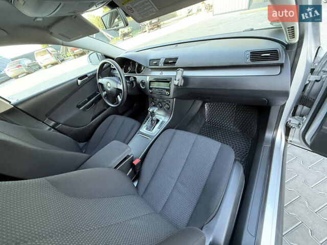 Сірий Фольксваген Пассат, об'ємом двигуна 1.4 л та пробігом 211 тис. км за 6750 $, фото 85 на Automoto.ua