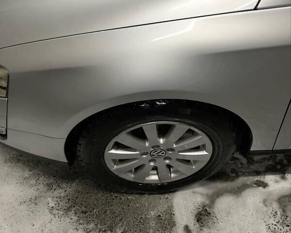 Сірий Фольксваген Пассат, об'ємом двигуна 1.97 л та пробігом 392 тис. км за 7499 $, фото 9 на Automoto.ua