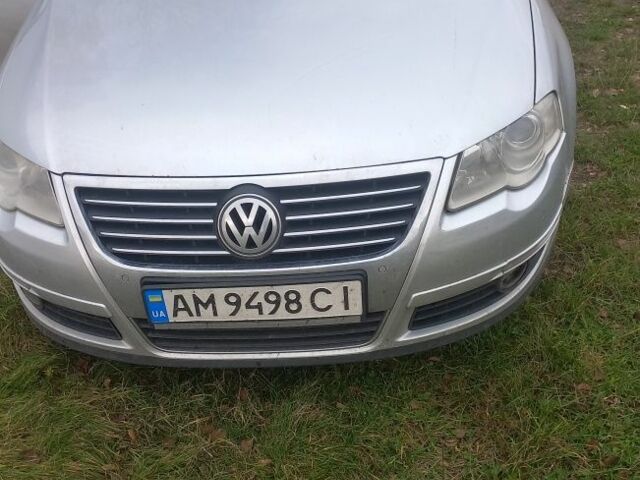 Серый Фольксваген Пассат, объемом двигателя 2 л и пробегом 360 тыс. км за 7200 $, фото 2 на Automoto.ua