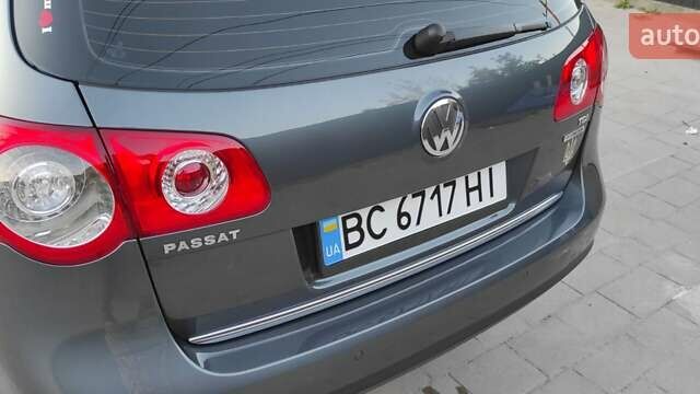 Серый Фольксваген Пассат, объемом двигателя 1.6 л и пробегом 262 тыс. км за 7000 $, фото 18 на Automoto.ua