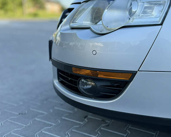 Сірий Фольксваген Пассат, об'ємом двигуна 1.4 л та пробігом 211 тис. км за 6750 $, фото 10 на Automoto.ua