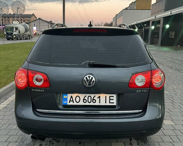 Серый Фольксваген Пассат, объемом двигателя 1.97 л и пробегом 258 тыс. км за 6500 $, фото 4 на Automoto.ua