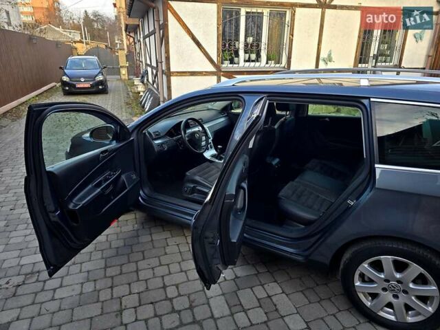 Сірий Фольксваген Пассат, об'ємом двигуна 1.8 л та пробігом 212 тис. км за 7500 $, фото 133 на Automoto.ua