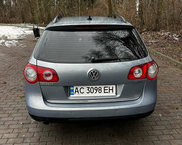 Сірий Фольксваген Пассат, об'ємом двигуна 1.6 л та пробігом 240 тис. км за 6200 $, фото 3 на Automoto.ua