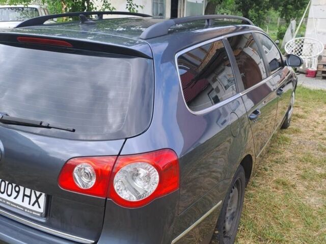 Серый Фольксваген Пассат, объемом двигателя 1.4 л и пробегом 250 тыс. км за 6500 $, фото 4 на Automoto.ua