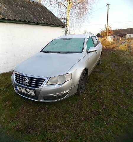 Серый Фольксваген Пассат, объемом двигателя 2 л и пробегом 360 тыс. км за 7200 $, фото 7 на Automoto.ua