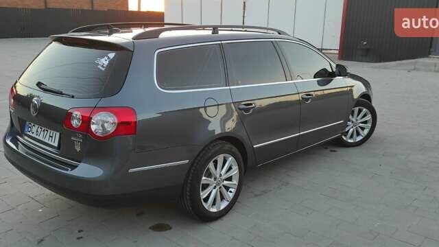 Серый Фольксваген Пассат, объемом двигателя 1.6 л и пробегом 262 тыс. км за 7000 $, фото 13 на Automoto.ua