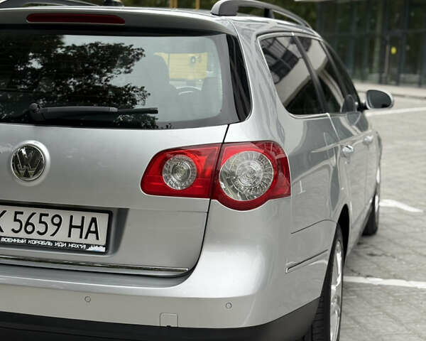 Сірий Фольксваген Пассат, об'ємом двигуна 1.97 л та пробігом 327 тис. км за 8200 $, фото 6 на Automoto.ua