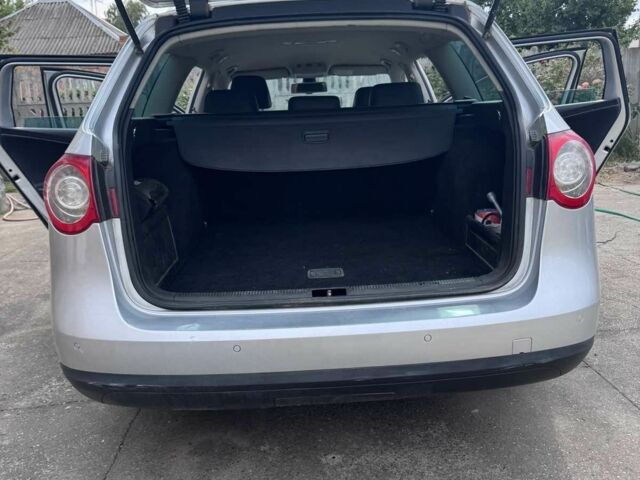 Серый Фольксваген Пассат, объемом двигателя 1.4 л и пробегом 202 тыс. км за 5600 $, фото 6 на Automoto.ua