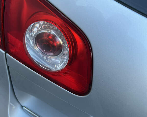 Серый Фольксваген Пассат, объемом двигателя 1.97 л и пробегом 257 тыс. км за 7699 $, фото 3 на Automoto.ua