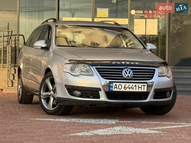 Фольксваген Пассат 2009 в Одессе на Automoto.ua Серый Фольксваген Пассат, объемом двигателя 2 л и пробегом 279 тыс. км за 6200 $, фото 2 на Automoto.ua
