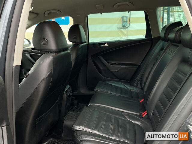 Сірий Фольксваген Пассат, об'ємом двигуна 1.4 л та пробігом 203 тис. км за 7200 $, фото 26 на Automoto.ua